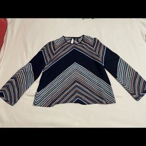 BCBG Max Azaria zig zag triangular stripe blouse navy white orange (size medium)